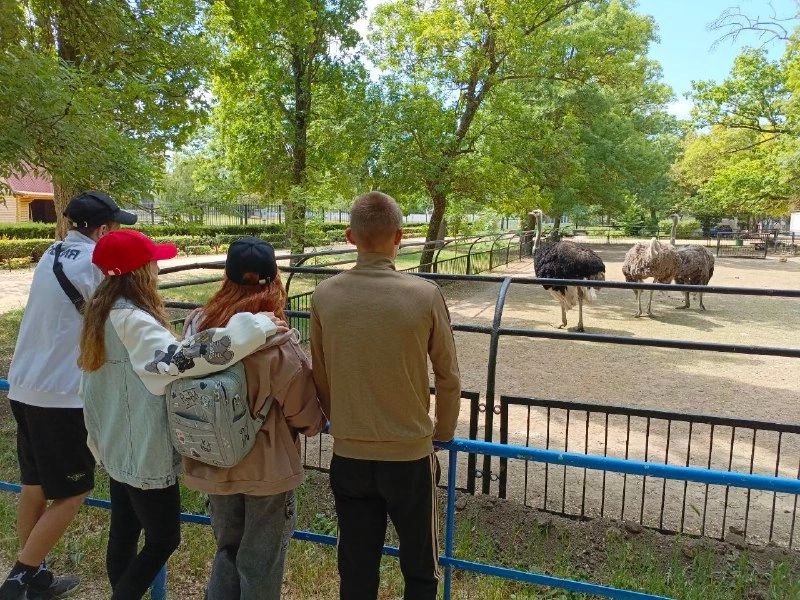 Учащиеся Новодмитровской школы посетили Асканию-Нову.